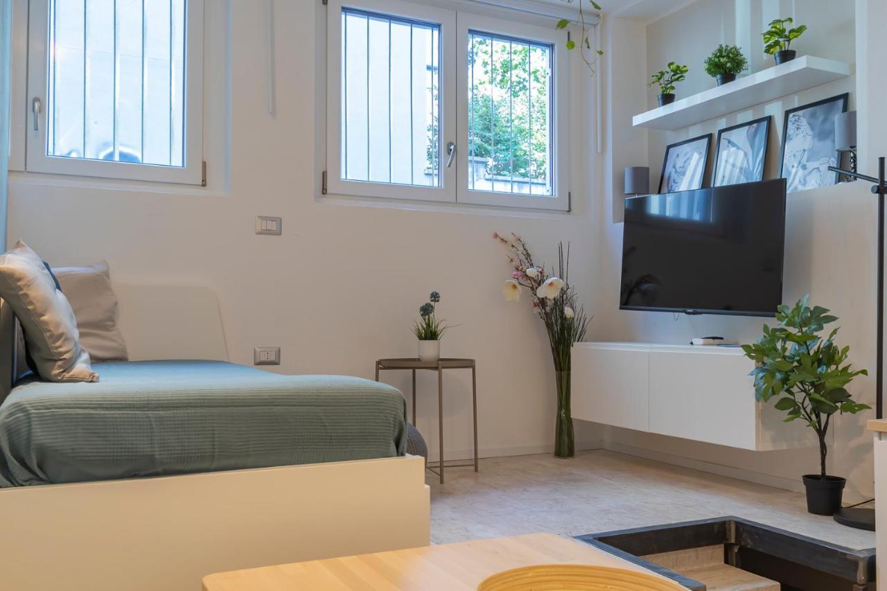 Sweet Apartment - Grazioli 3 Милан Экстерьер фото