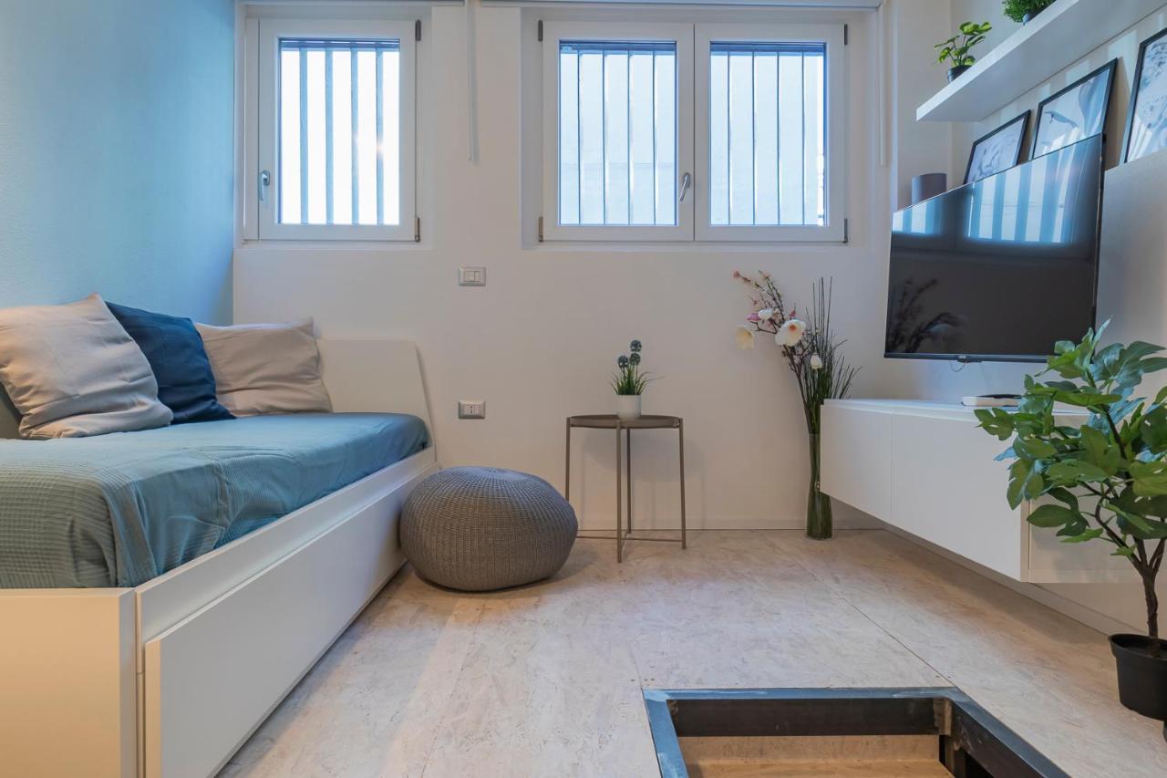 Sweet Apartment - Grazioli 3 Милан Экстерьер фото